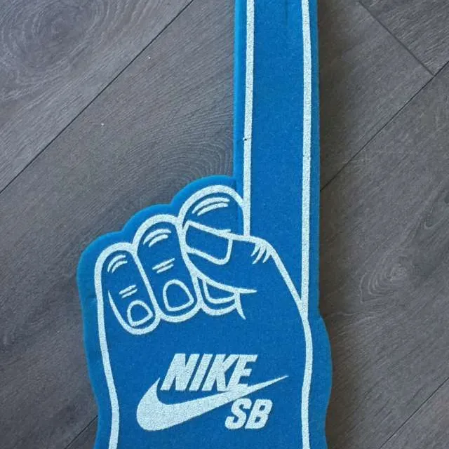 Nike SB Foam Finger photo 1