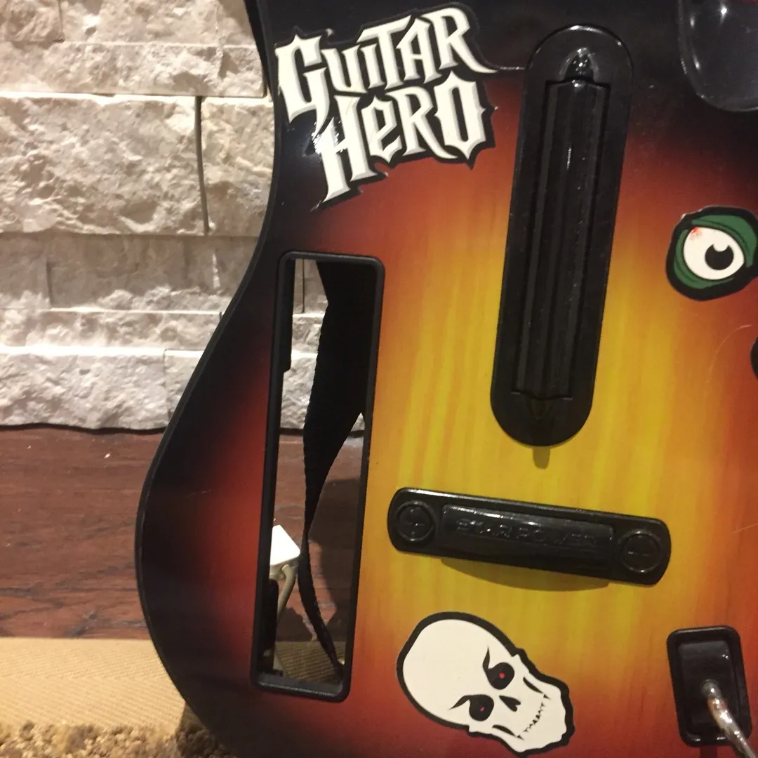 2 Guitar Hero Guitars + Guitar Hero World Tour Game For Wii photo 3