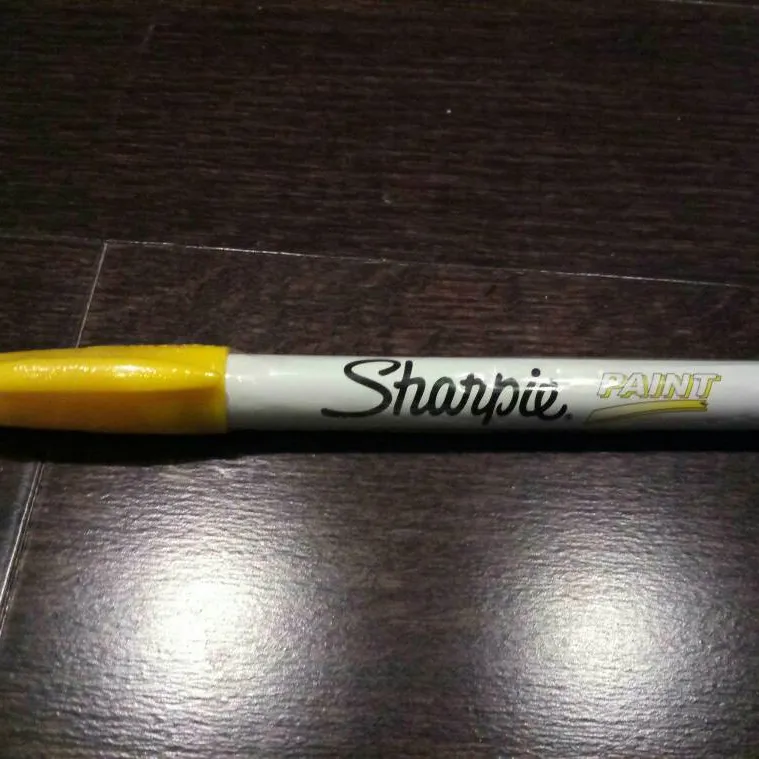 Yellow Paint Pen photo 1
