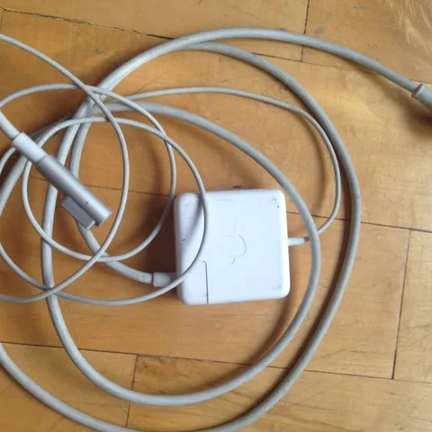 MacBook Pro Charger photo 1