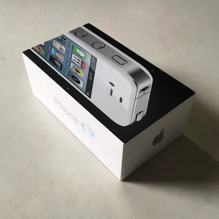 iPhone 4S w/box Great Shape photo 1