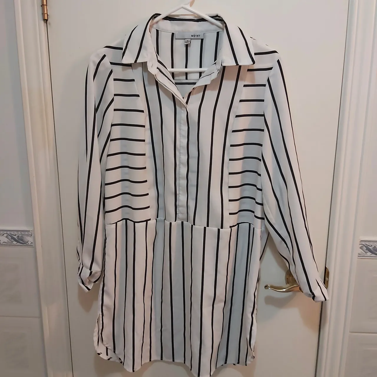 WD NY white tunic with black stripes photo 1