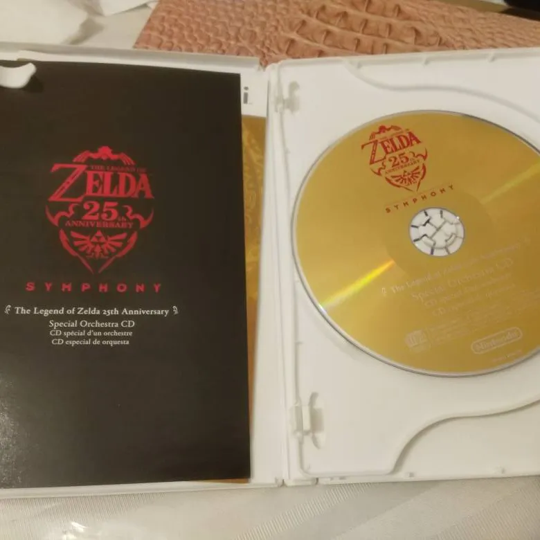 Legend Of Zelda: Skyward Sword - 25th Anniversary Edition - O... photo 3