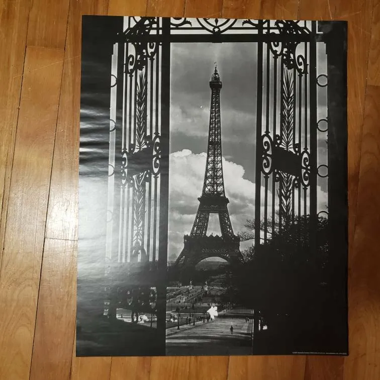 Eiffel Tower Poster photo 1