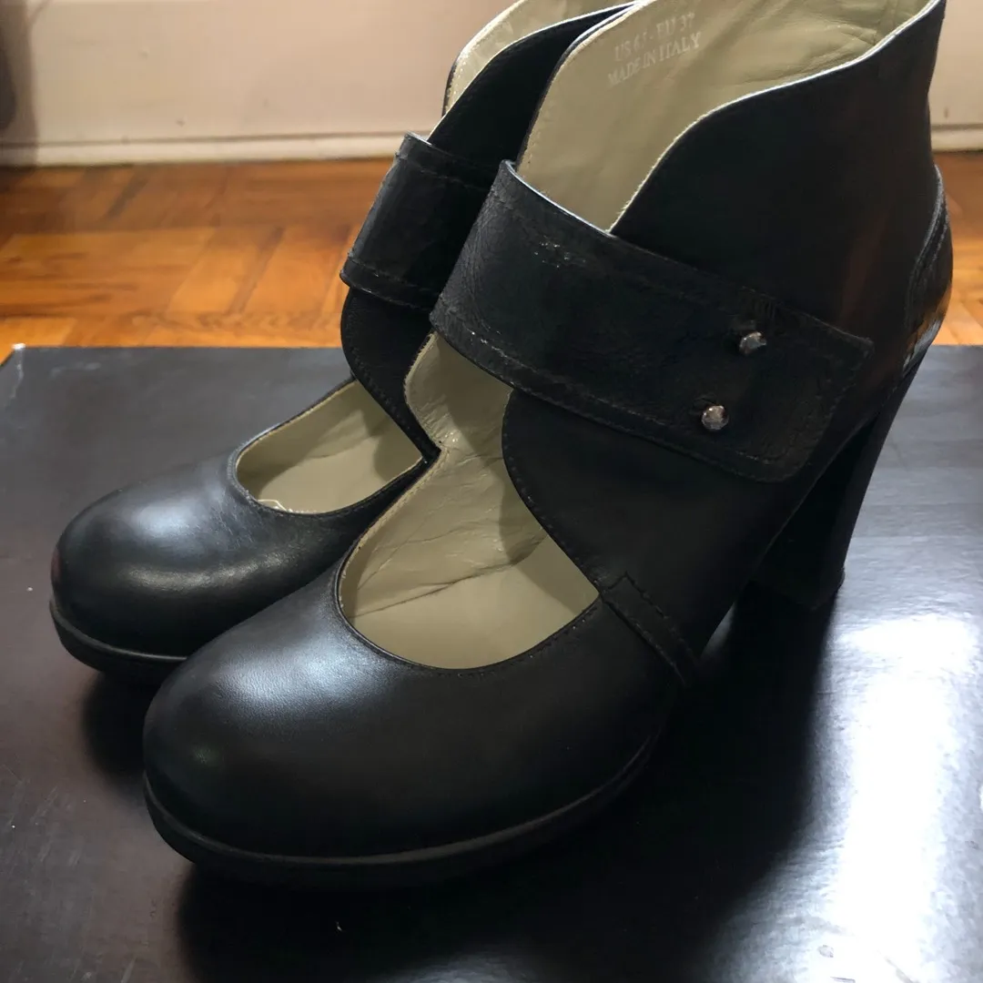Black Boots/Heels - Size 6.5 photo 3