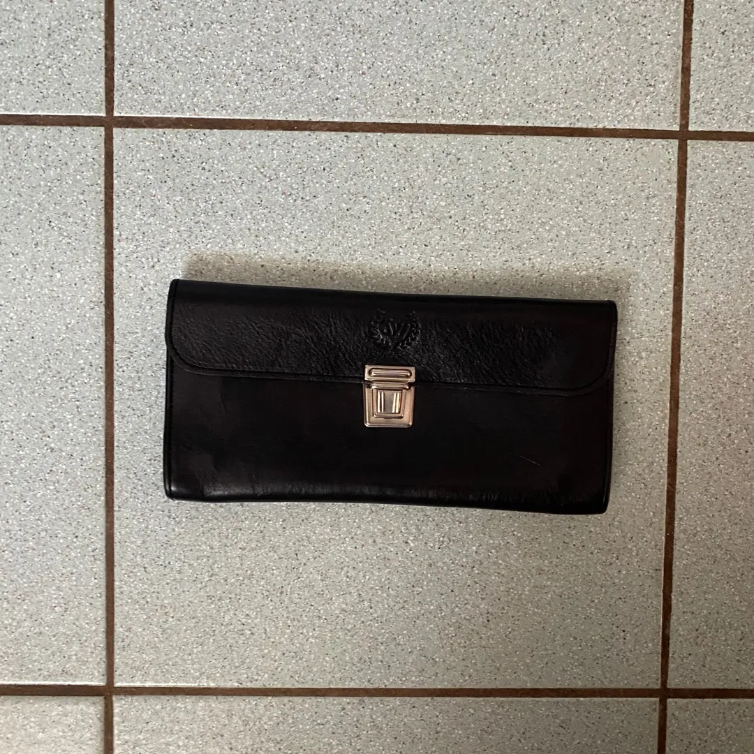 Leather Clutch photo 1