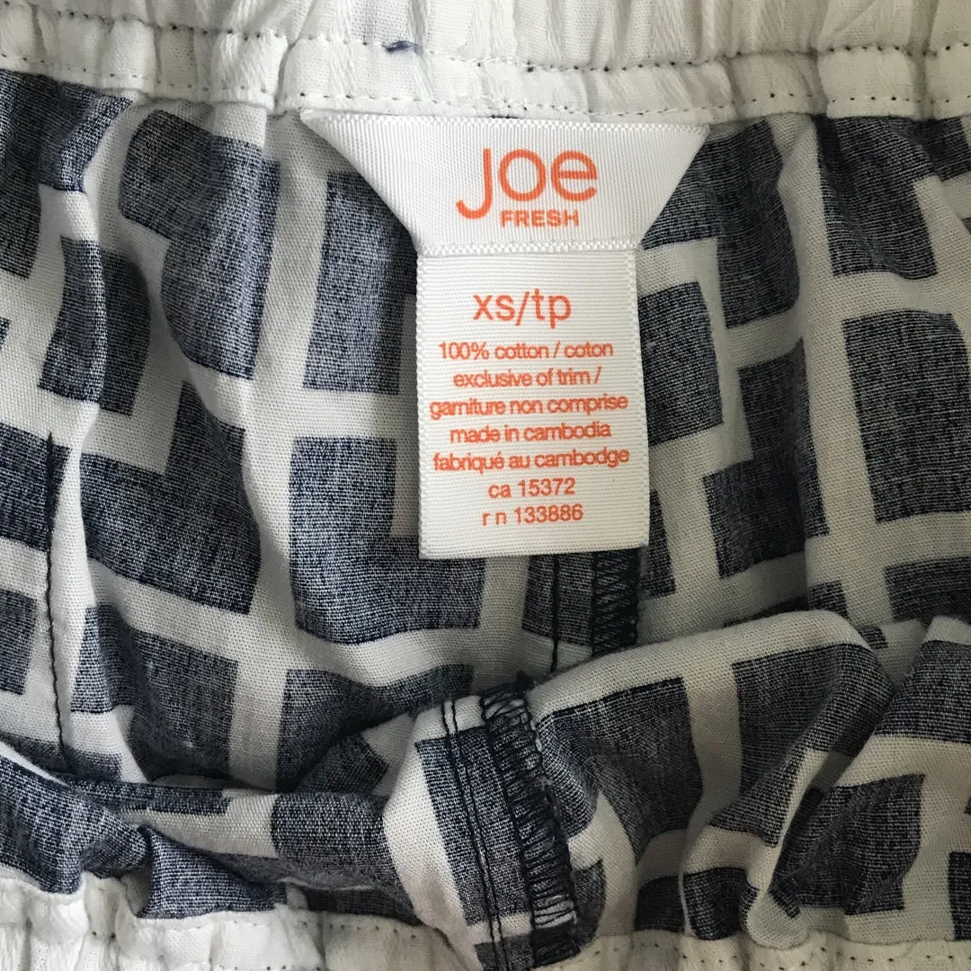 Joe Fresh 100% Cotton Cuffed Shorts (XS) photo 4