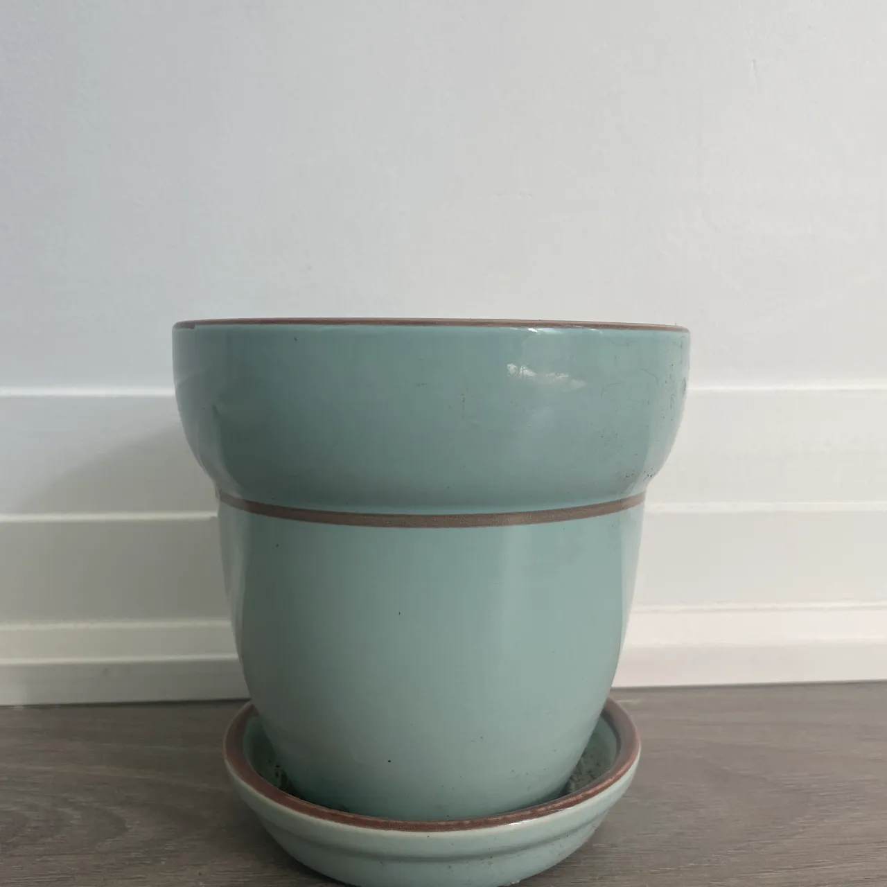 Teal plant pot with brown details  photo 4