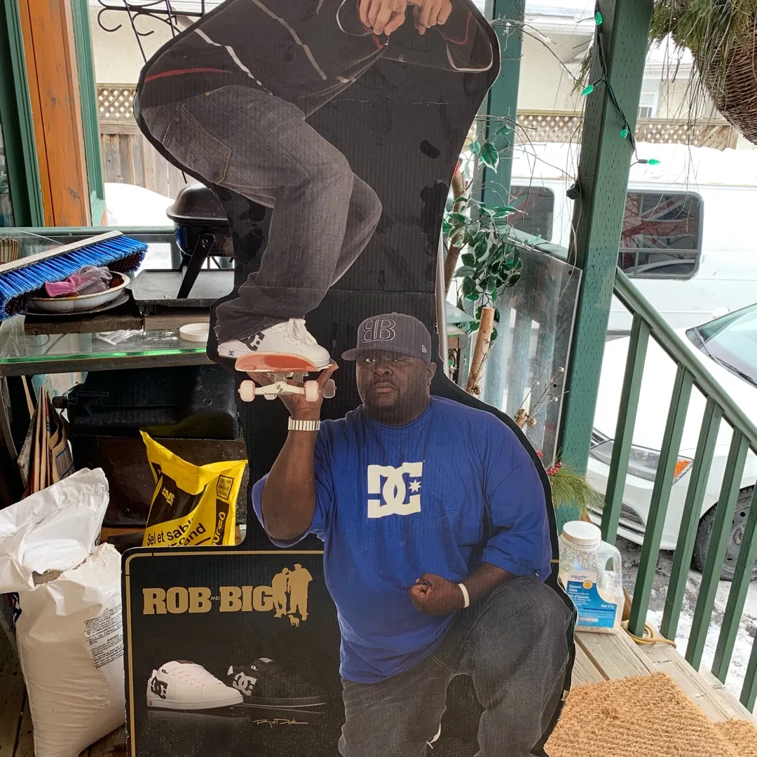 Rob And Big Cardboard Cut Out photo 1