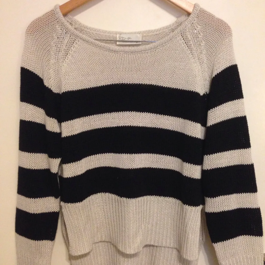 RD Style Stripped Knit photo 1
