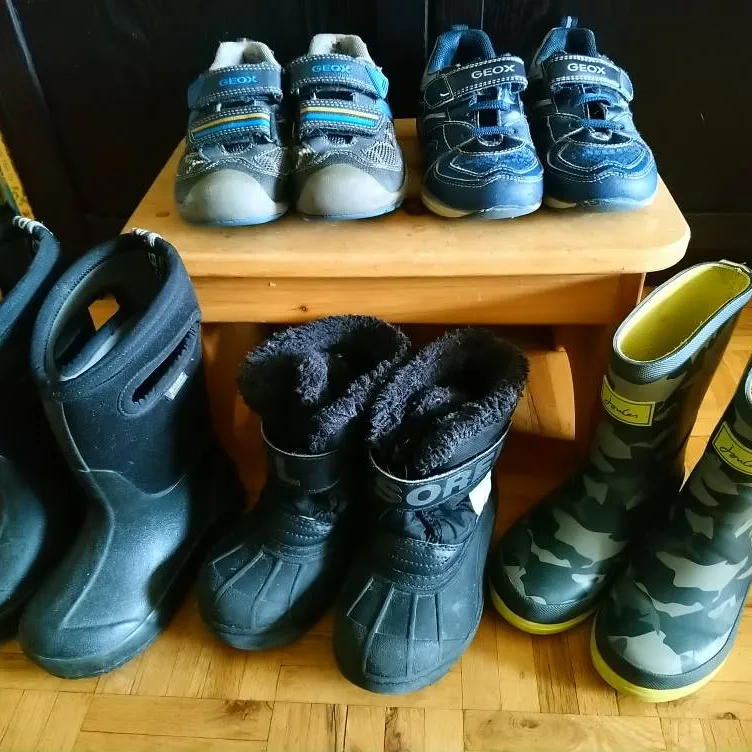 Kids shoes : snow boots : rain boots photo 1