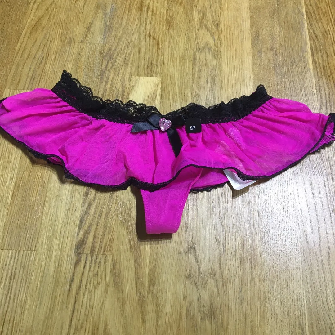 La Senza Underwear photo 1