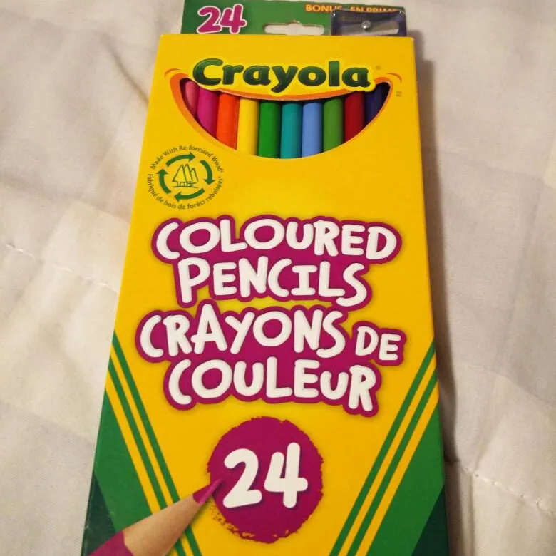 New Crayola Pencil Crayons photo 1