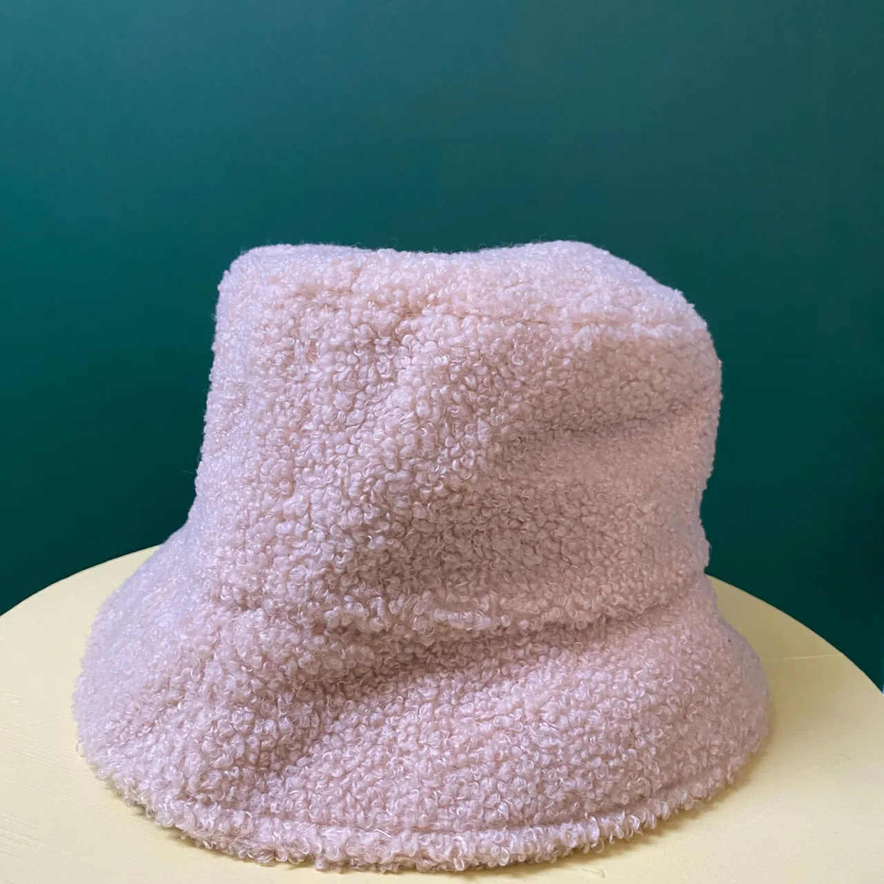 Shearling hat photo 1