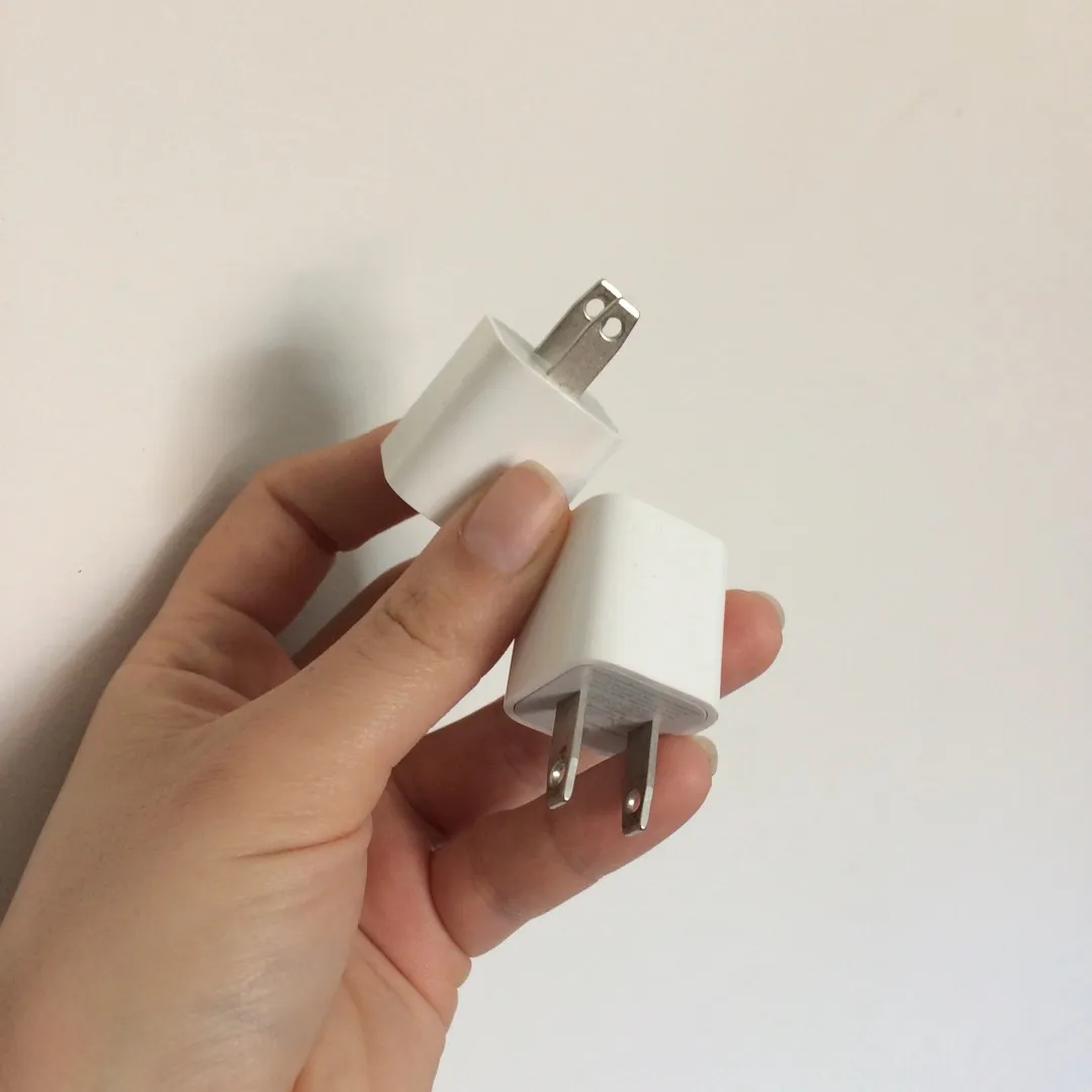 Apple USB-to-wall...things? photo 1