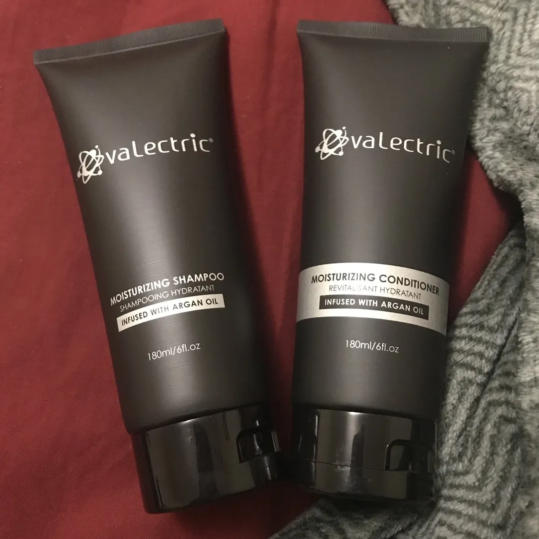 Evalectric Brand Haircare Moisturizing Shampoo & Conditioner photo 1
