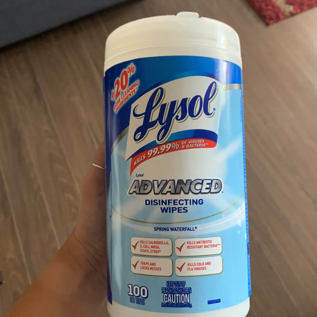 Lysol Wipes photo 1