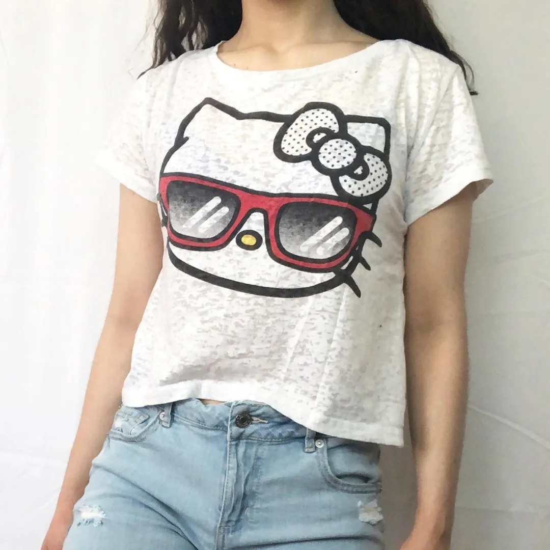 White Hello Kitty With Sunnies Top 🎀 photo 1