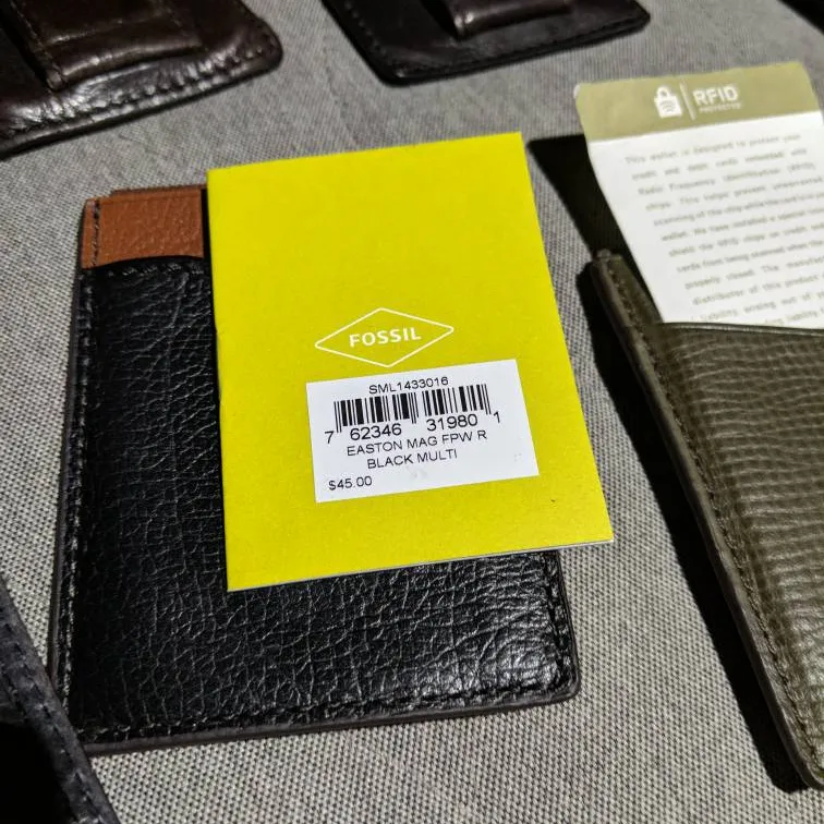 Fossil Card Holders (Individual) photo 4