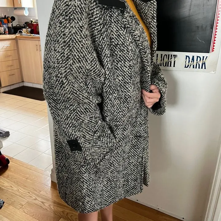 Vintage wool coat, made in Canada photo 1