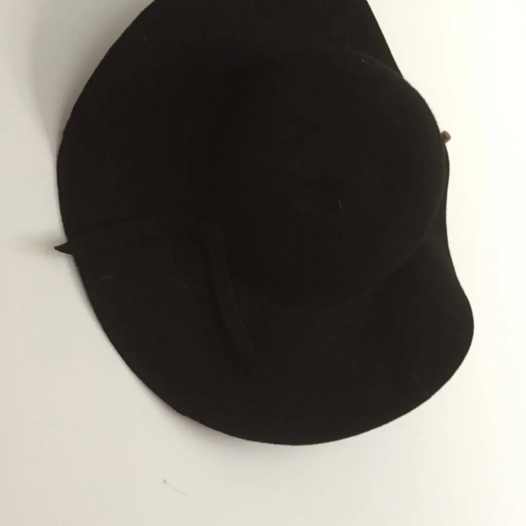Black Floppy Hat photo 1