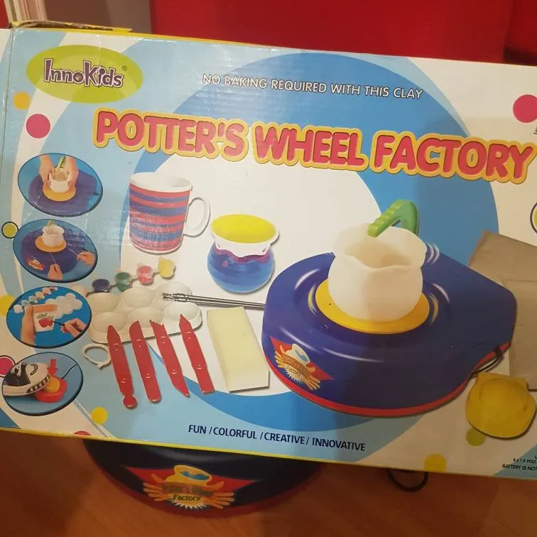 Children's Pottery Wheel Set photo 1