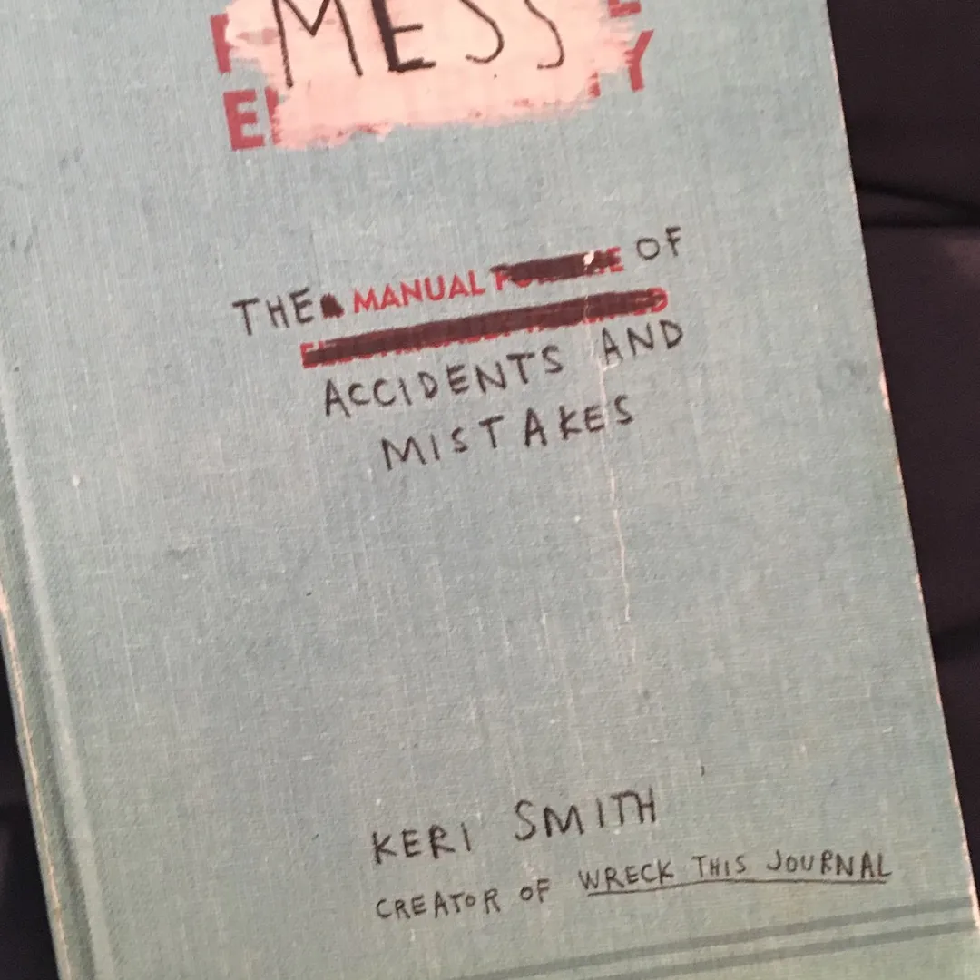 🎁🆓 [book] Mess By Keri Smith photo 1