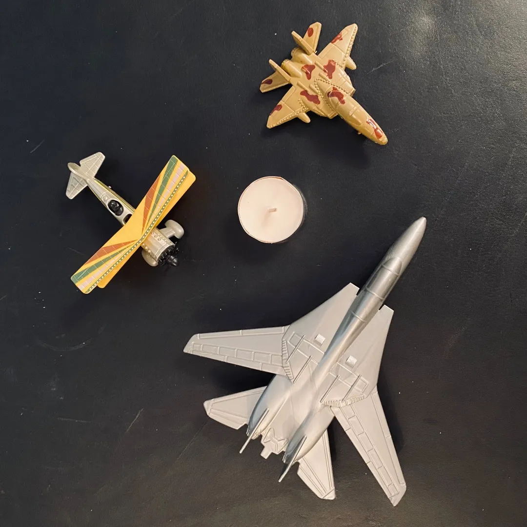3 Airplane Toys ✈️ photo 1