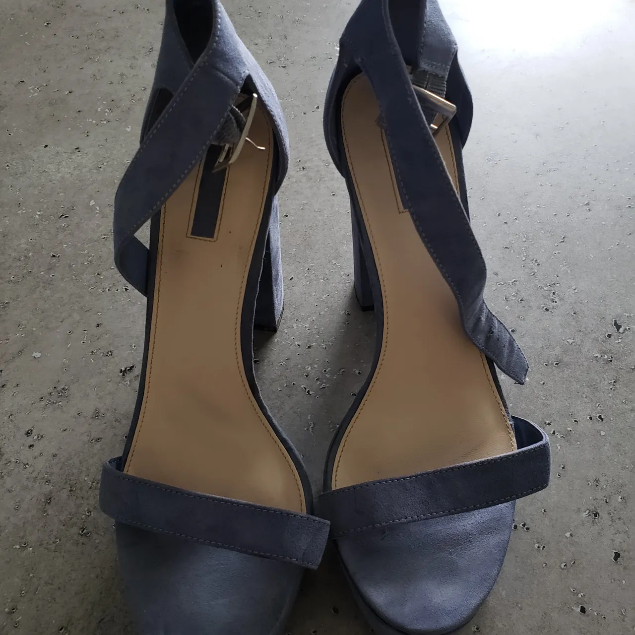 Blue Heels photo 1