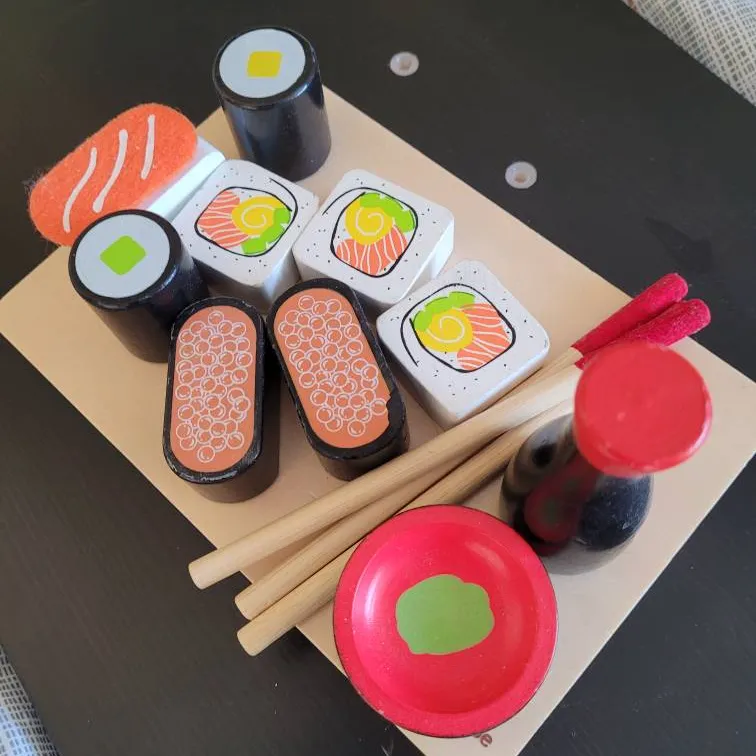 Sushi Toy photo 1