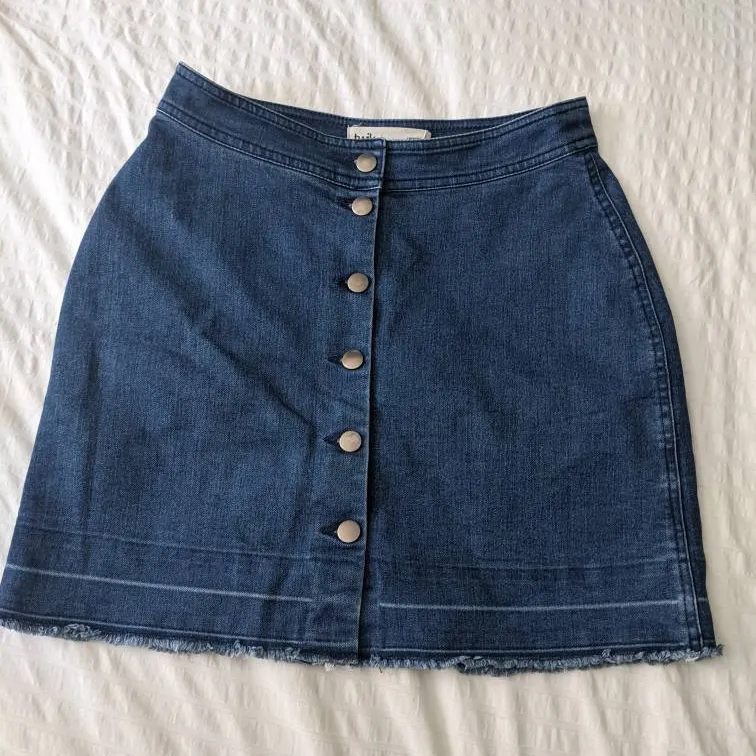 Cotton Buttoned Denim Skirt photo 1