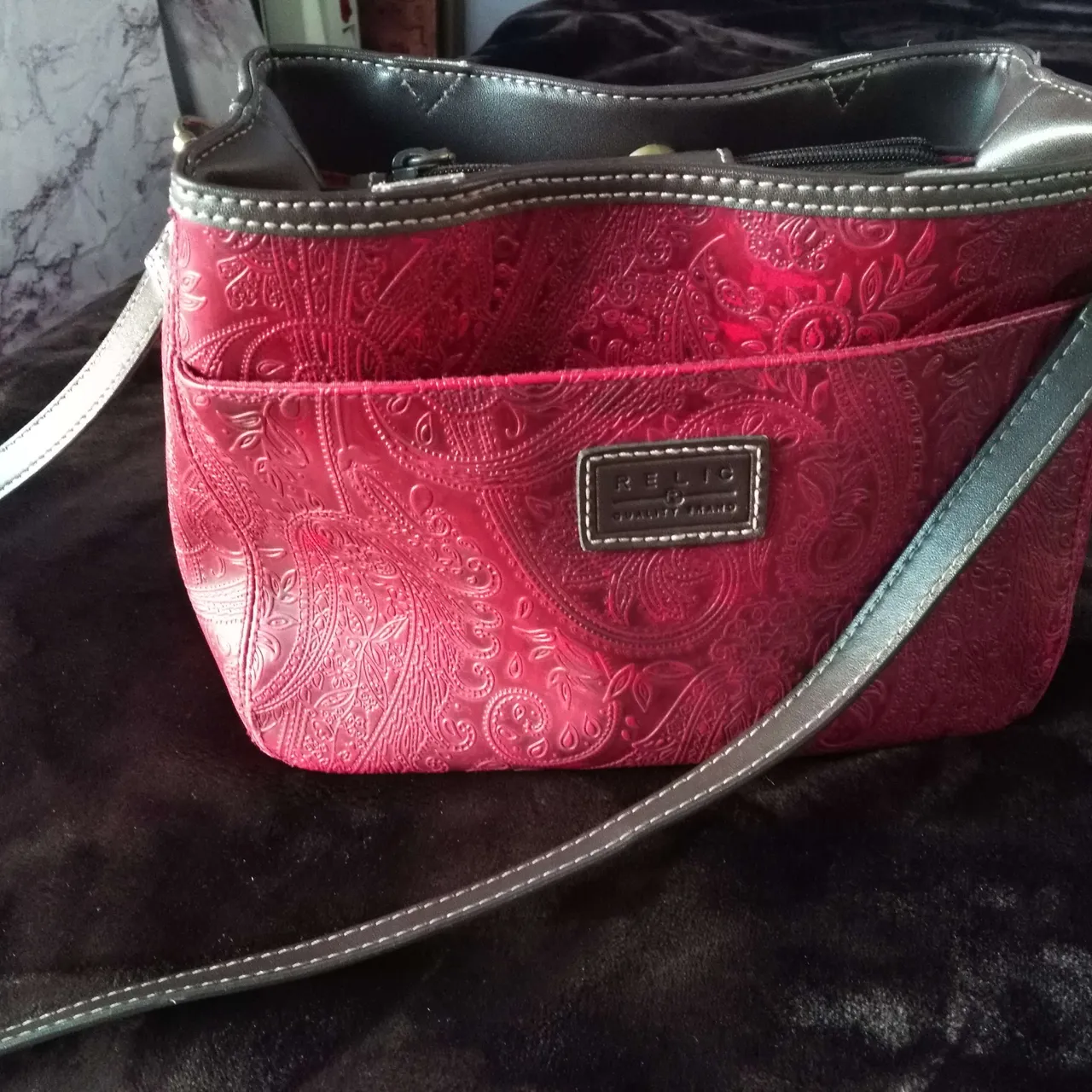 Gorgeous embossed leather purse photo 1