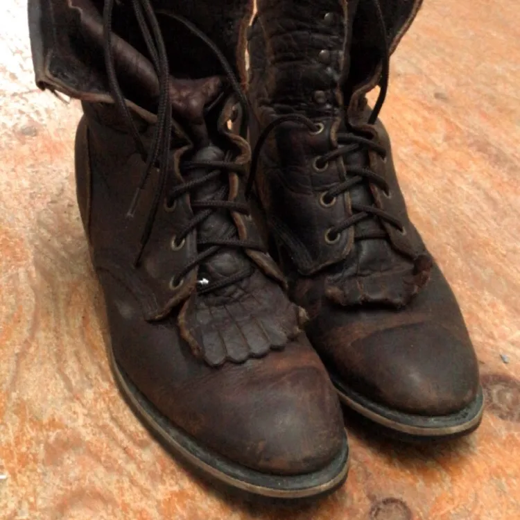 Stylish Boots- size 9 photo 1