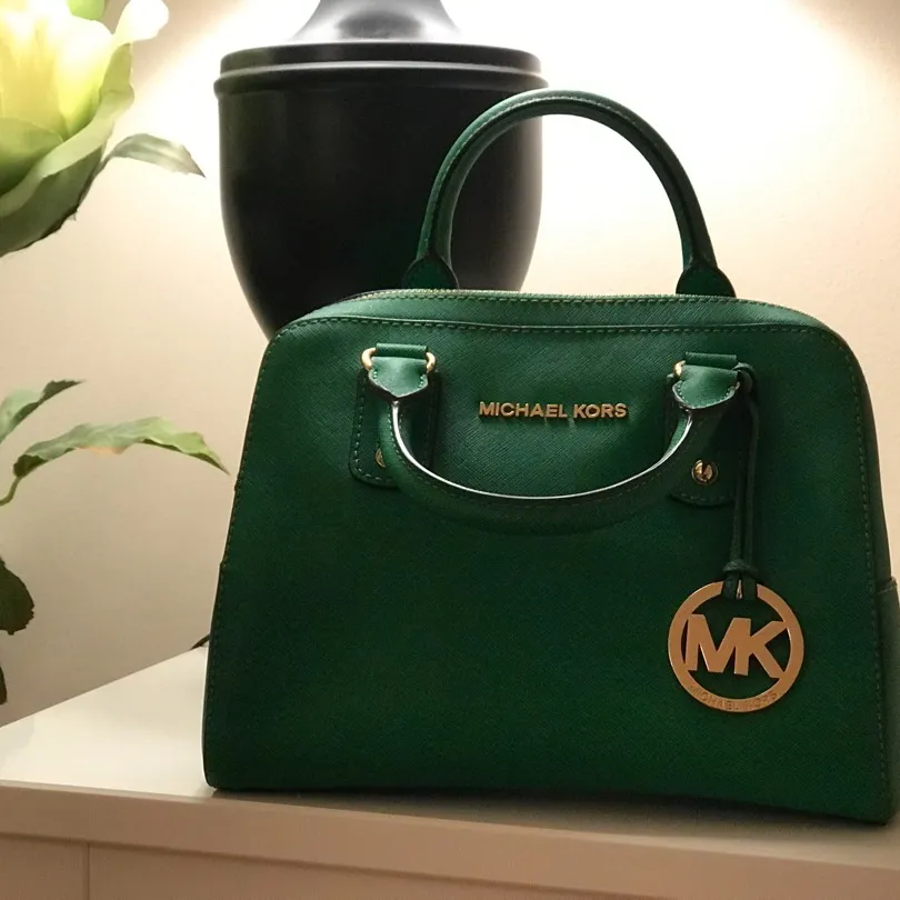 Michael Kors Hand Bag Green photo 3