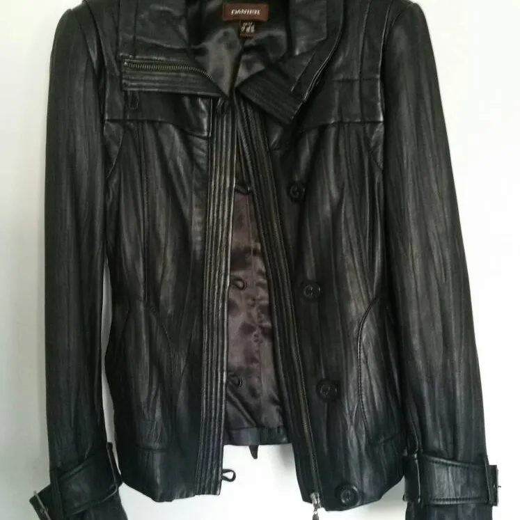 Danier Leather Jacket photo 5