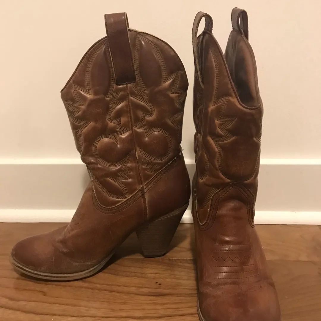 Ladies Cowboy Boots photo 1