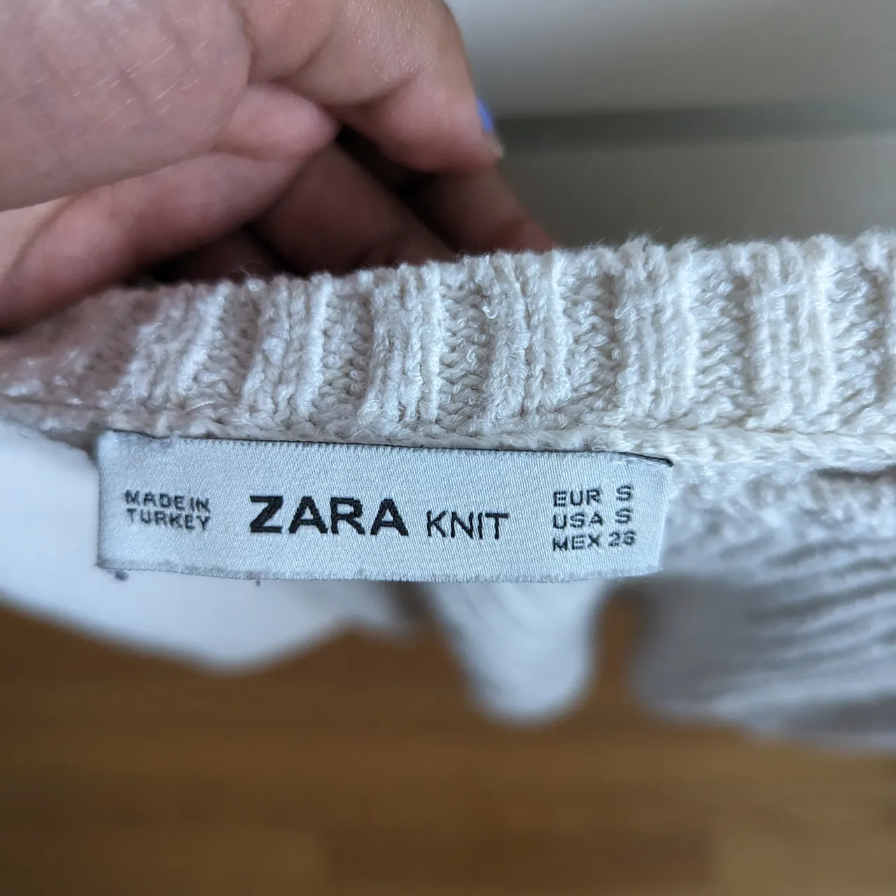 Zara Oversized Sweater photo 3