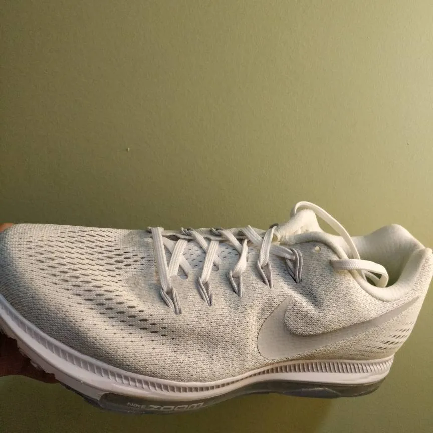 White Nike Zoom All Out Low photo 3