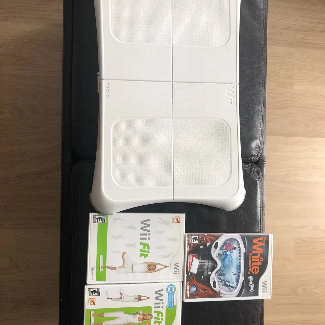 Wii Fit Board With Games photo 1