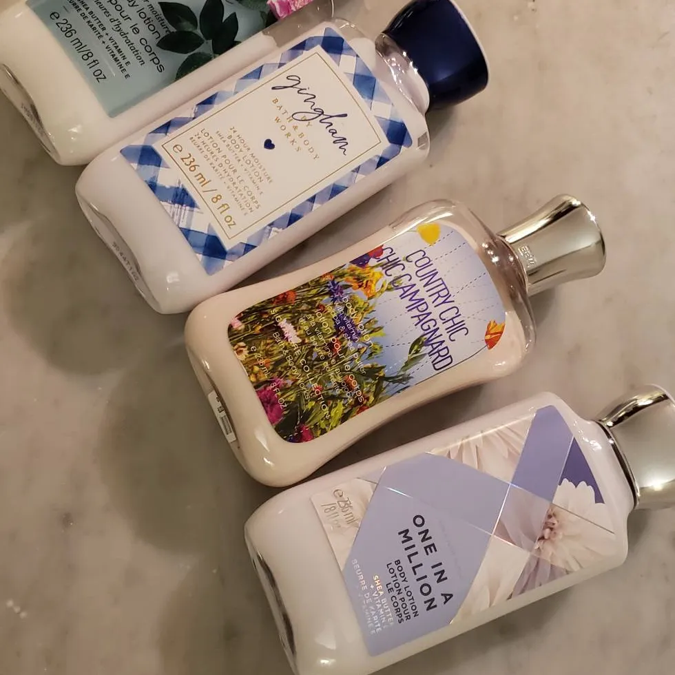 Bath And Body Works Lotion $5GC  MOVING SALE photo 1