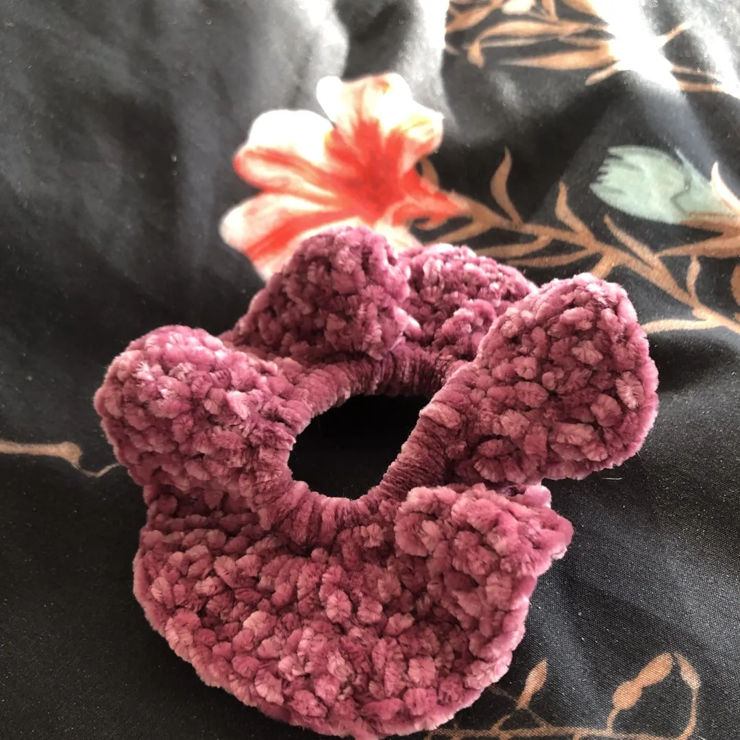 Pink scrunchie [Free with trade] photo 1