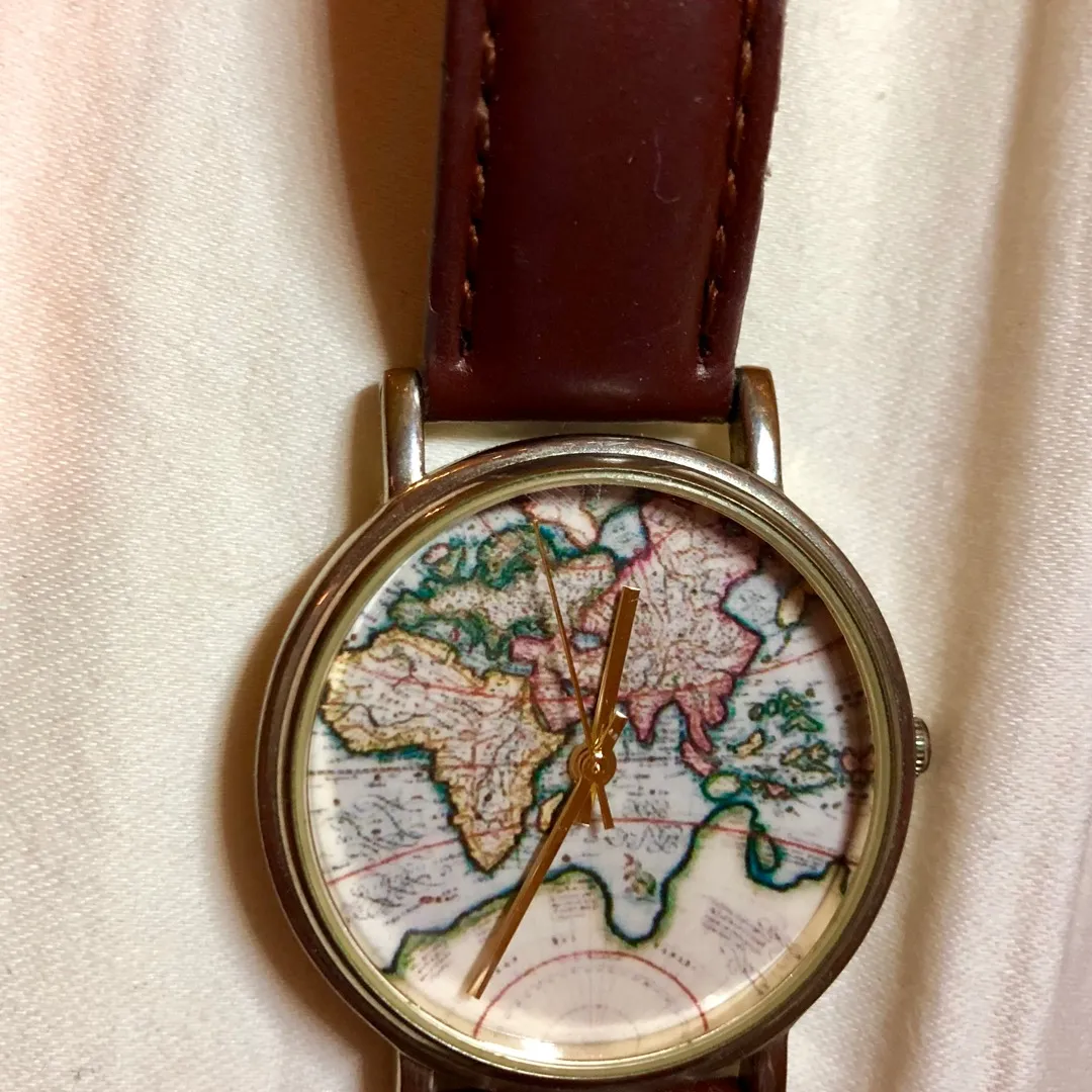 Urban Outfitters Atlas Watch photo 1