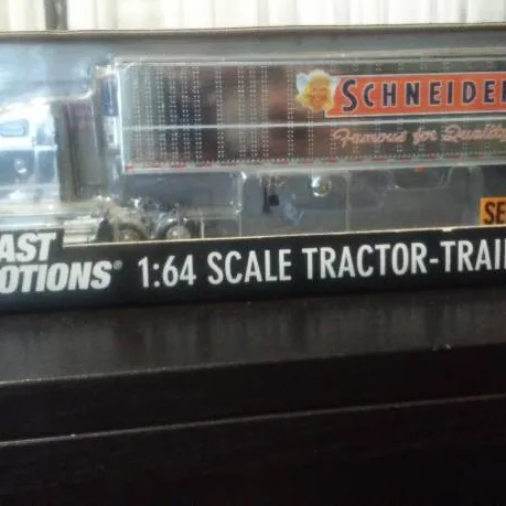 Collectable Die-Cast Truck photo 1