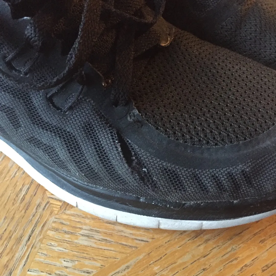 Men’s Nike Free 5.0 Running Shoes Size 11 photo 6