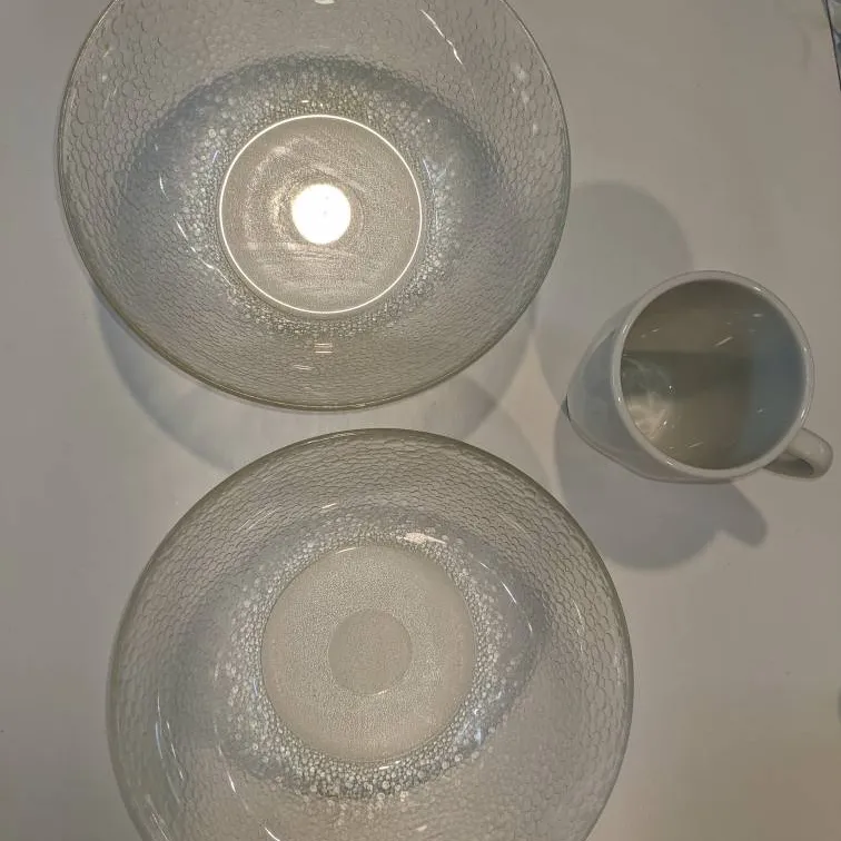 2 Glass Large Dinner Bowls photo 1