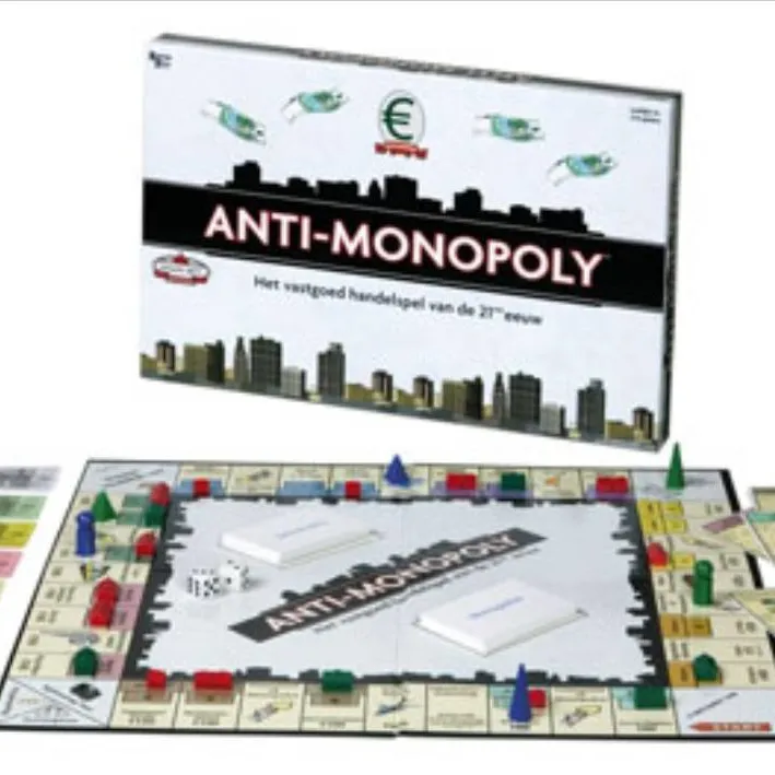 Anti-Monopoly Game photo 1
