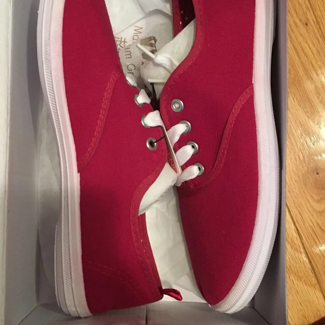 BNWT Ardene Pink Red Shoes photo 3