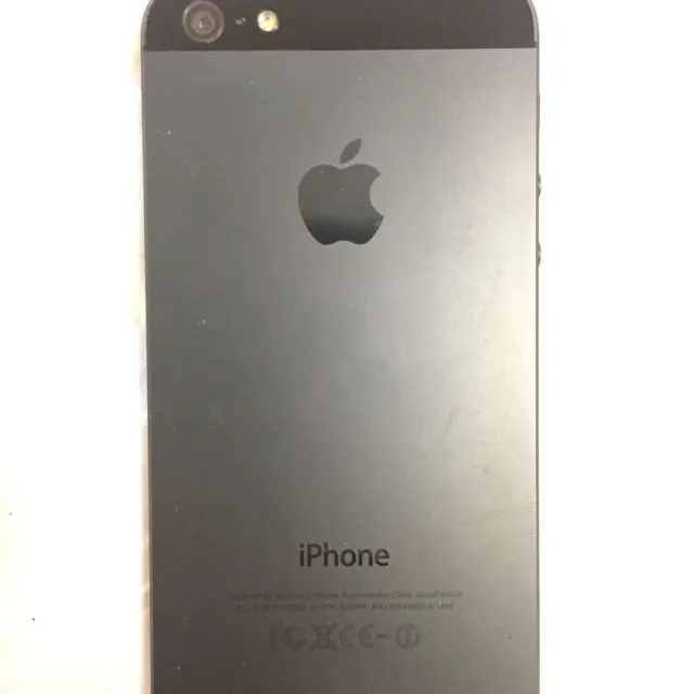 Unlocked iPhone 5 photo 3