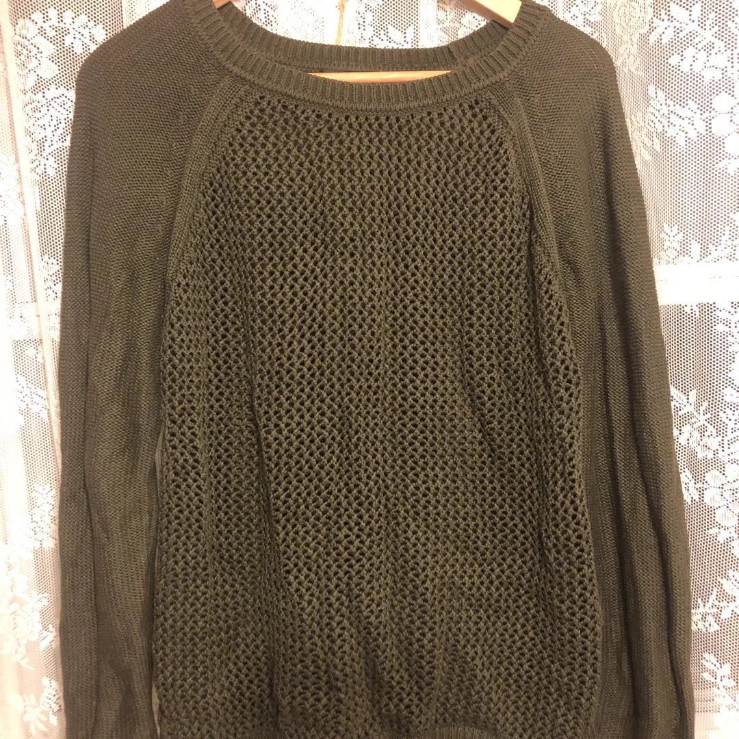 Forever 21 Plus Size Green Sweater photo 1