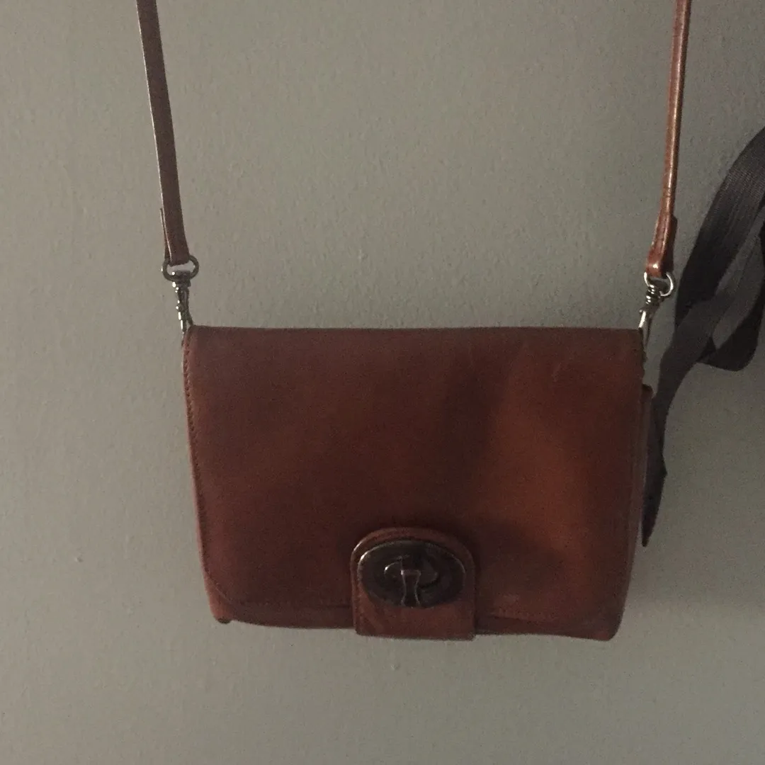 Danier Leather Bag photo 1